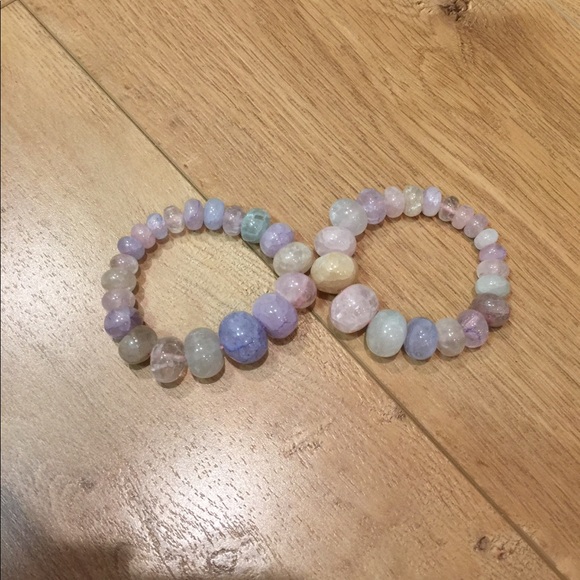 Gemstone dyed crystal quartz bracelets - Picture 2 of 4